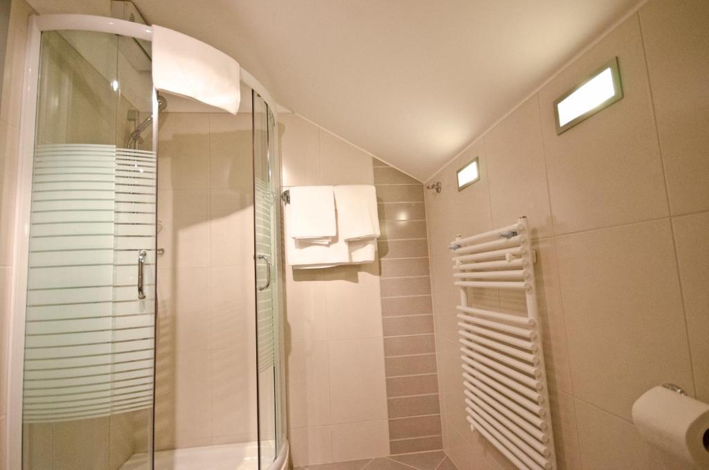 Promedicum Panzio Hotel Veszprem Bilik gambar